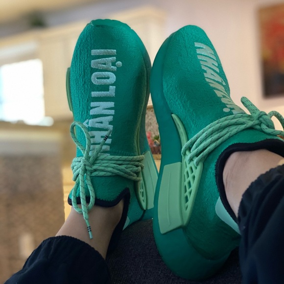 Meet your Posher, Gabriela - Picture 4 of 13